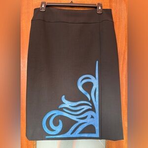 Carlisle Women’s Vtg Black Pencil Skirt w Blue Floral Genuine Leather Design-8